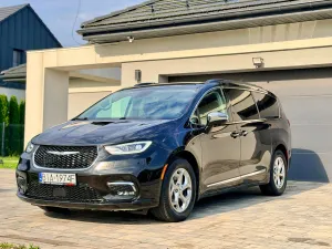 Chrysler Pacifica 2023