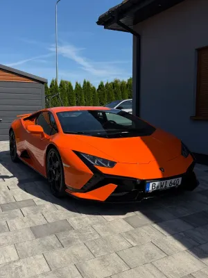 Lamborghini Huracan 2024