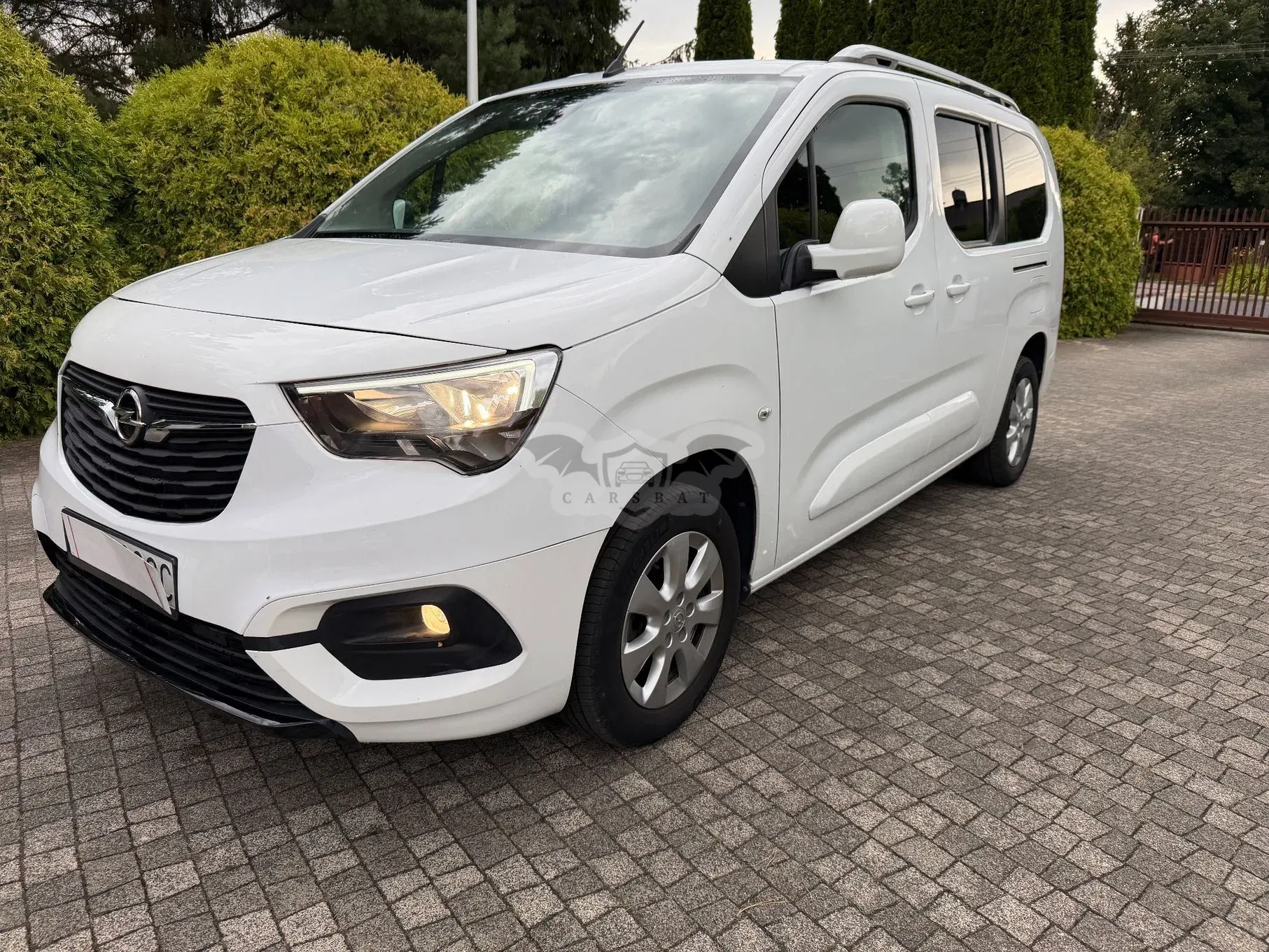 Opel Combo E (2018-) 1.5 D Automatik Start/Stop Innovation 2020