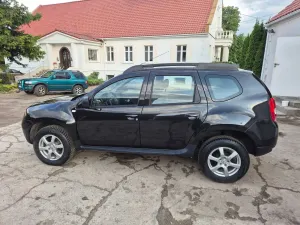 Dacia Duster I (2009-2017) 1.6 16V 4x2 Destination 2011