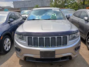 Jeep Grand Cherokee IV (2010-2021) 3.6 V6 Laredo 2015