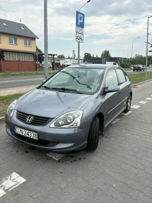 Honda Civic VII (2001-2006) 1.4i LS 2004
