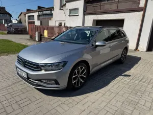 Volkswagen Passat B8 (2014-2023) 1.5 TSI EVO Business DSG 2023