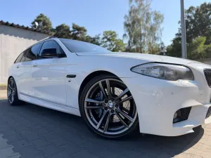 BMW 5 Series F10/F11 (2009-2017) 530d 2010