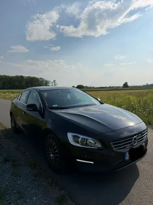 Volvo S60 II (2010-) D4 Drive-E Momentum 2016