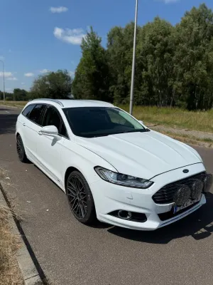 Ford Mondeo Mk5 (2014-) 2.0 TDCi Titanium 4WD PowerShift 2017