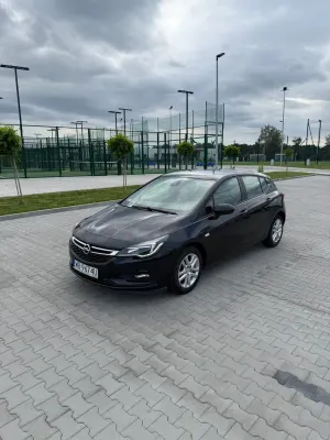 Opel Astra K (2015-2021) 1.4 T Enjoy 2018