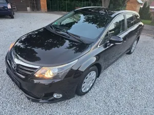 Toyota Avensis III (2009-) 2.0 D-4D Edition 2013