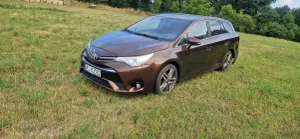 Toyota Avensis III (2009-) 1.6 D-4D Premium 2016