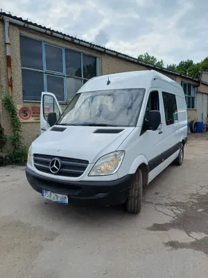 Mercedes-Benz Sprinter 2011