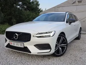 Volvo V60 II (2018- ) B3 B Geartronic Momentum Pro 2022