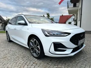 Ford Focus Mk4 (2018-) 1.0 EcoBoost Hybrid ST-LINE X 2022