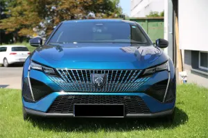 Peugeot 408 2023