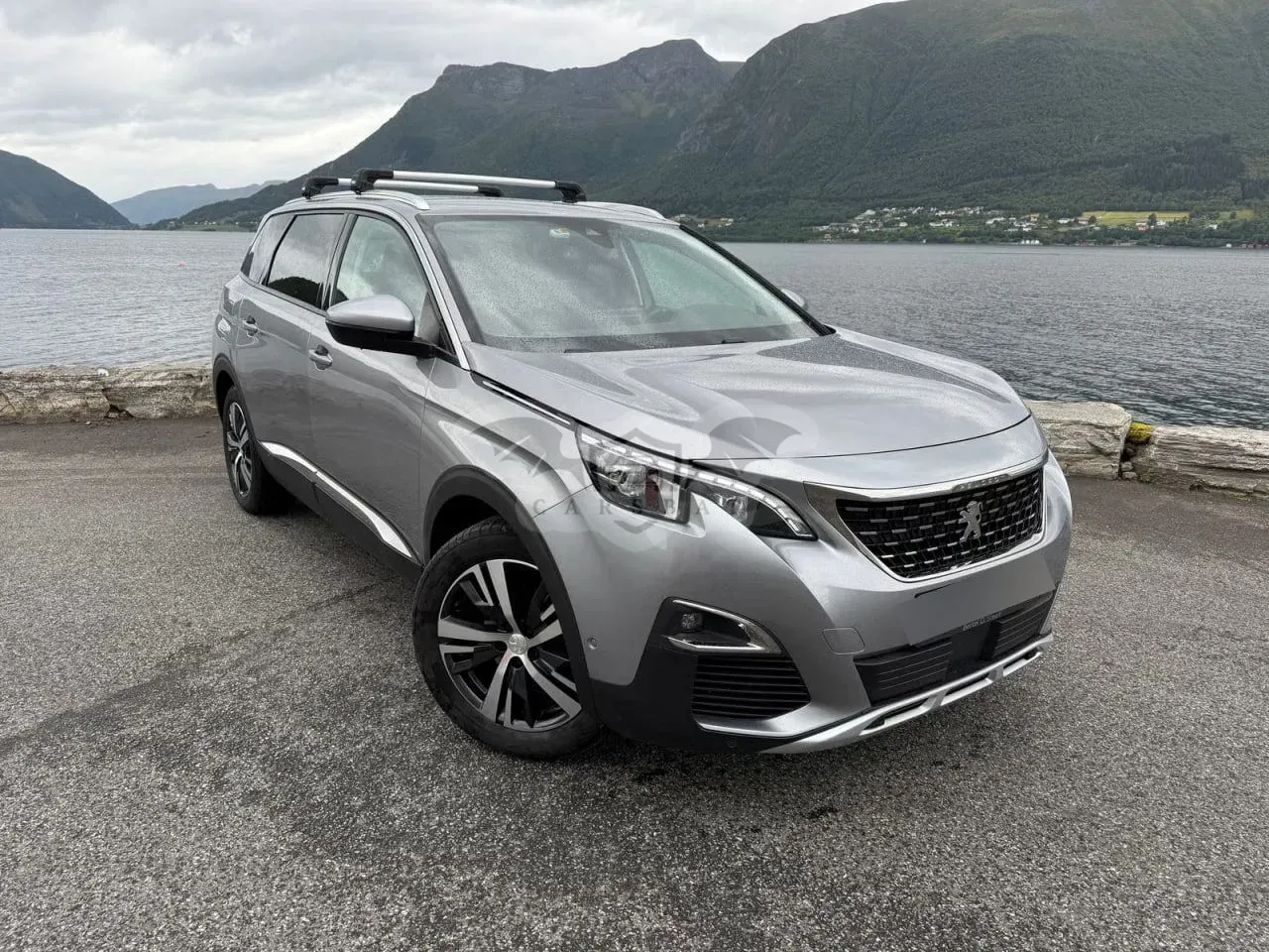 Peugeot 5008 II (2017-) 1.5 BlueHDi Allure S&S EAT8 2020