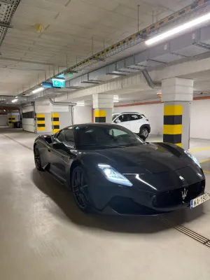 Maserati MC20 DCT 2023