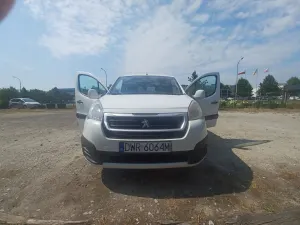Peugeot Partner II (2008-2019) 1.6 BlueHDi Active 2015