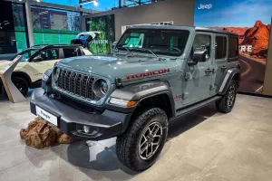 Jeep Wrangler IV (2017-) Unlimited GME 2.0 Turbo Rubicon 2025