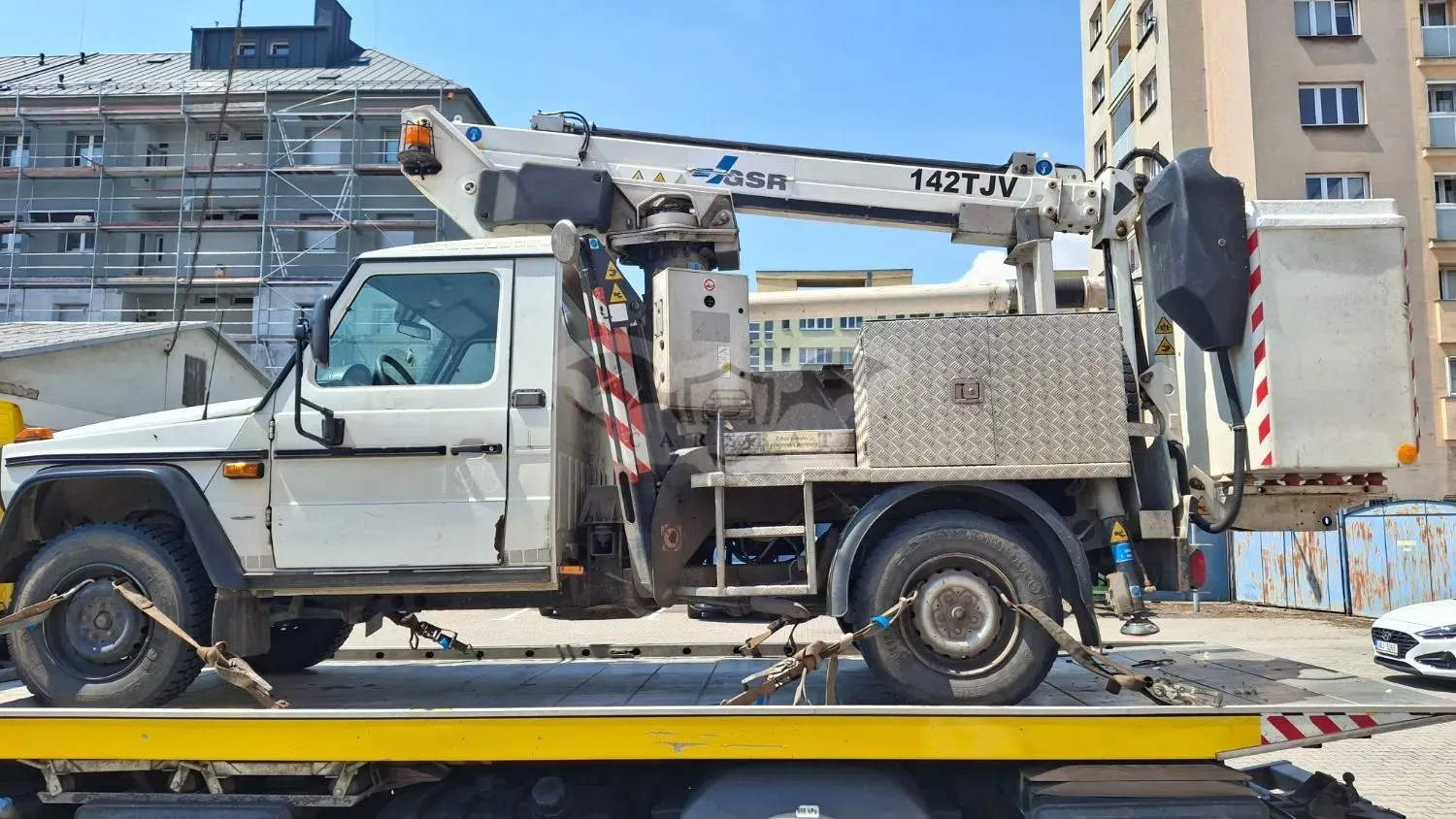 Versalift G 300 cdi 4x4 + rothlehner gsr 142 tjv 1900