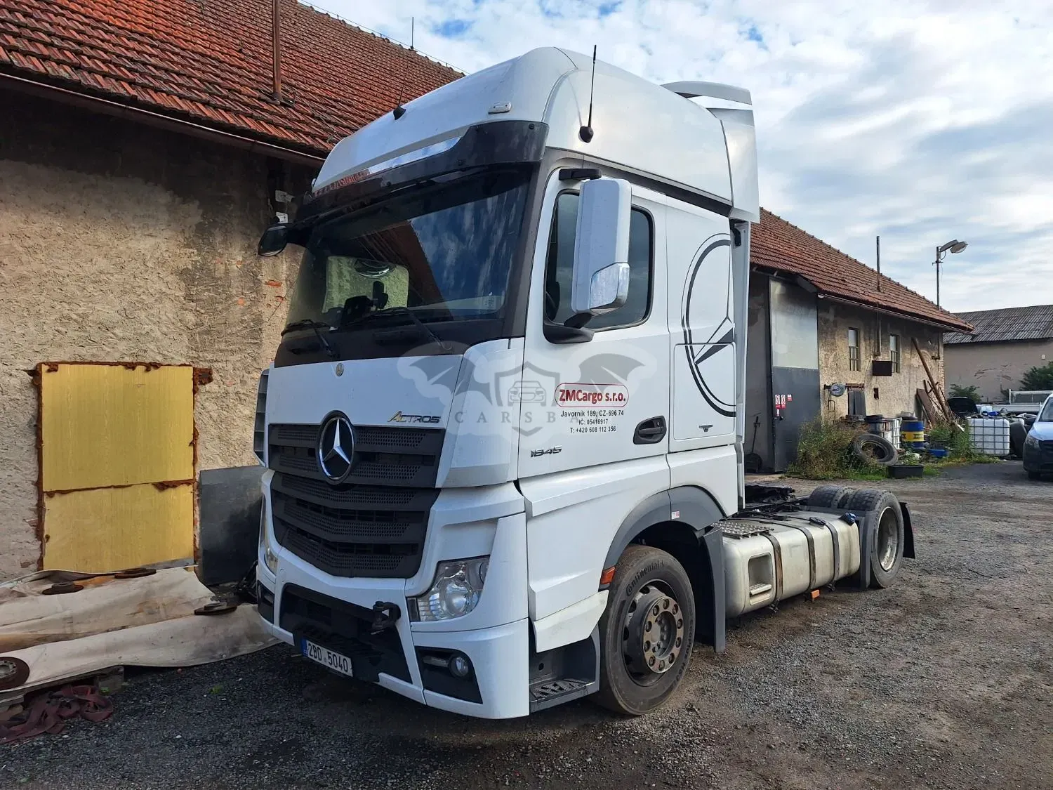 Versalift Actros 1900