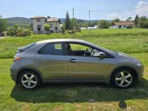 Honda Civic VIII (2006-2011) 1.4i-DSi Sport 2008