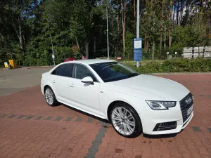 Audi A4 B9 (2015-) 1.4 TFSI S tronic 2016