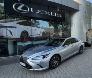 Lexus ES 300h Prestige 2023
