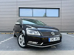 Volkswagen Passat B7 (2010-2014) 2.0 TDI DSG BlueMotion Technology Highline 2012