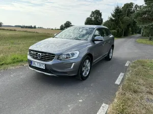Volvo XC60 I (2008-2017) D4 Geartronic Momentum Pro 2016