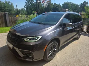 Chrysler Pacifica 2021