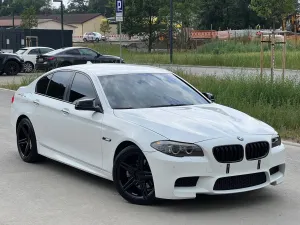 BMW 5 Series F10/F11 (2009-2017) 520d Sport-Aut 2013