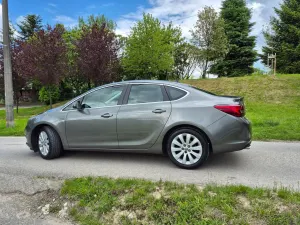 Opel Astra J (2009-2019) 2018