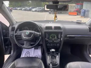 Skoda Octavia II (2004-2013) 2.0 TDI DPF Elegance DSG 2012