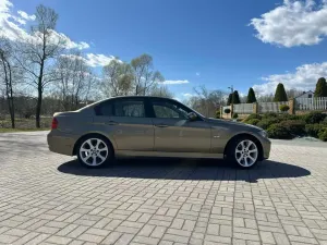 BMW 3 Series E90/E91/E92/E93 (2005-2012) 318i 2006