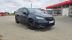 Chrysler Pacifica 2023