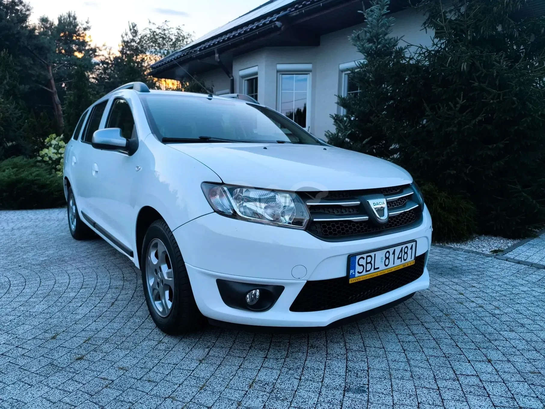 Dacia Logan II (2012-2020) dCi 90 Laureate 2015