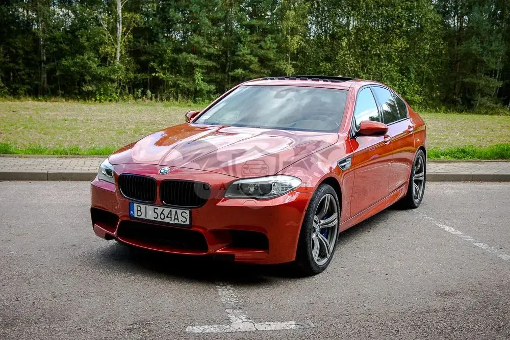 BMW M5 Standard 2013