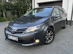 Toyota Avensis III (2009-) 1.8 Prestige 2014