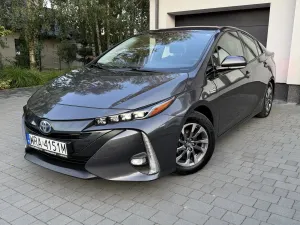 Toyota Prius IV (2015-2023) Hybrid Executive 2018