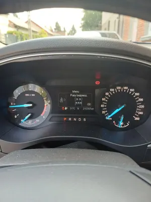 Ford Mondeo Mk5 (2014-) 2.0 TDCi Start-Stopp PowerShift-Aut Vignale 2018