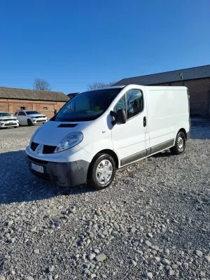 Renault Trafic II (2001-2014) L1H1 2011