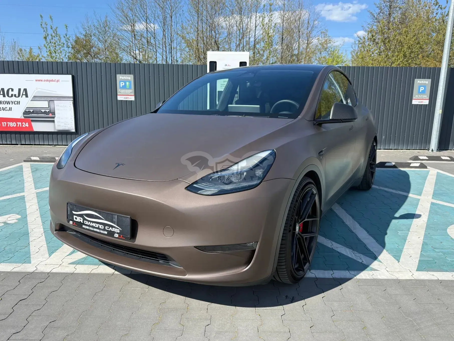 Tesla Model y 2023