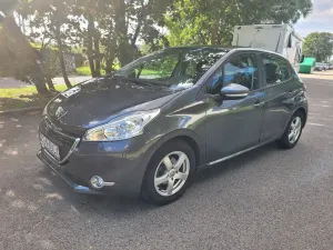 Peugeot 208 I (2012-2019) 1.2 PureTech Active 2014
