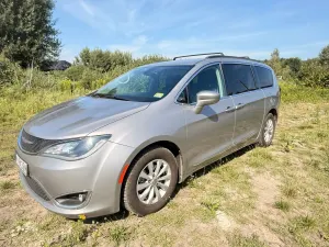 Chrysler Pacifica 2017