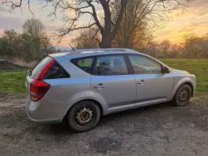 Kia Ceed I (2006-2012) 1.6 Crdi Comfort 2010
