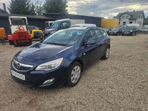 Opel Astra J (2009-2019) 1.6 Edition Sport 2012