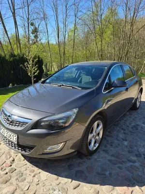Opel Astra J (2009-2019) 1.4 Sport 2010