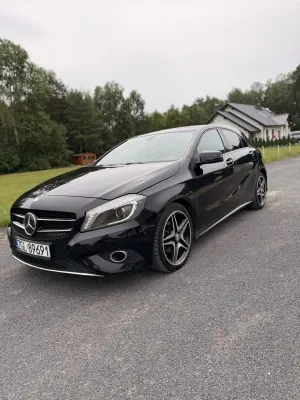 Mercedes-Benz A W176 (2012-) 200 d 7G-DCT AMG Line 2015
