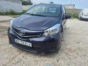 Toyota Yaris III (2011-2019) 1.33 Life 2013
