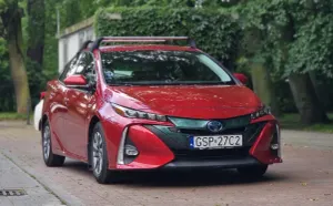 Toyota Prius IV (2015-2023) 2017