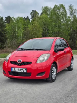 Toyota Yaris II (2005-2011) 1.0 Terra 2010